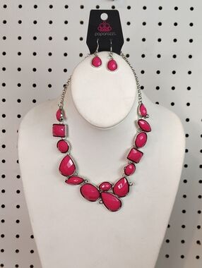 paparazzi Bright Pink Gemstone Necklace and Earring Set